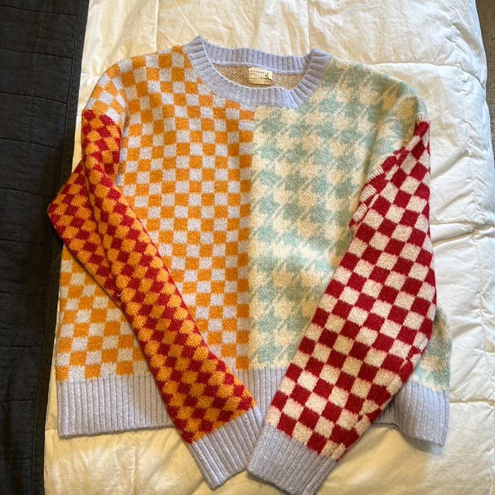 XL women’s sweater